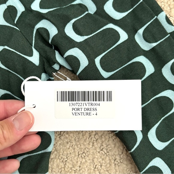 NEW Reformation Port Print Midi Dress 3/4 Sleeve in Venture Green Women’s Size 4 - Picture 5 of 10